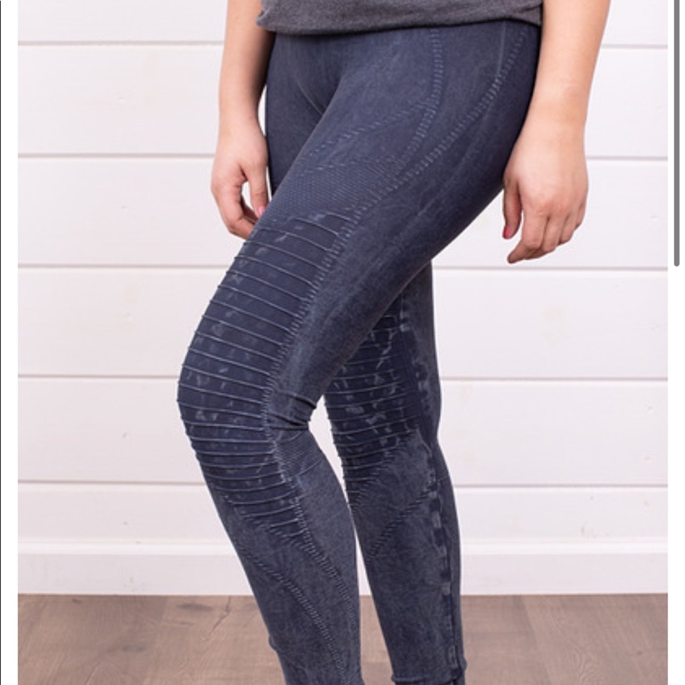 ThreeBirdNest Moto Navy Leggings